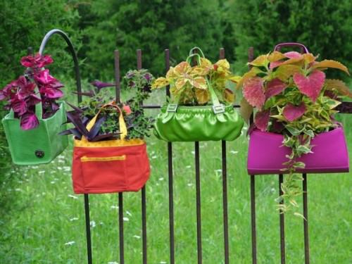 Original-Nancy-Ondra_unique-container-garden-purses_s4x3_lg-600x450