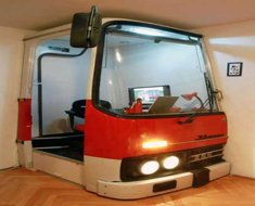 reuse-recycle-old-bus-home-office-1