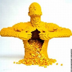 425_03.lego_.art_