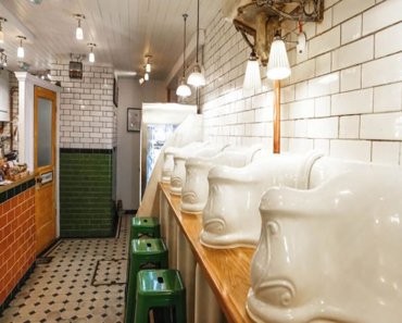 the-attendant-cafe-in-london-7-580x353
