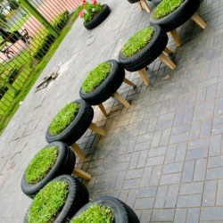 tire-garden-1