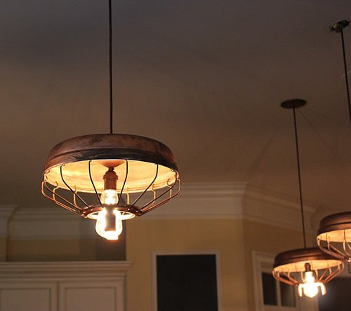 SouthernRestoration_ChickenFeederLight_01