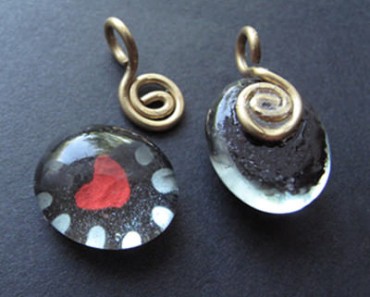 DIYNailPolishHeartPendantSQurl