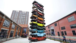 potd-piled-cars_2559624k