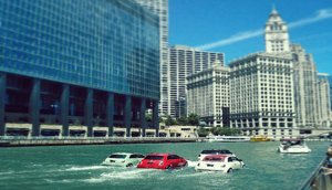 Floating-Fiat-Cars-Chicago-River-Commercial-1