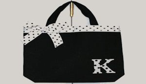 black-tote-bag