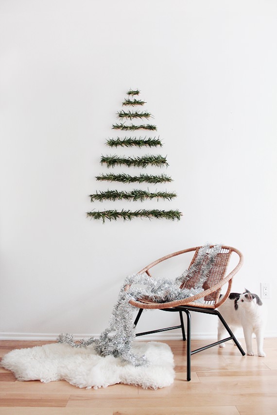 modern-wall-hanging-christmas-tree-almost-makes-perfect1
