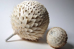 Paper-Art-Made-with-Recycled-Old-Books5-900x637