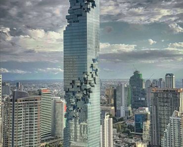 Mahanakhon, the New Art Design Skyscraper of Bangkok